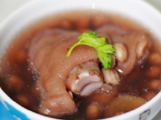 花生米猪手汤
